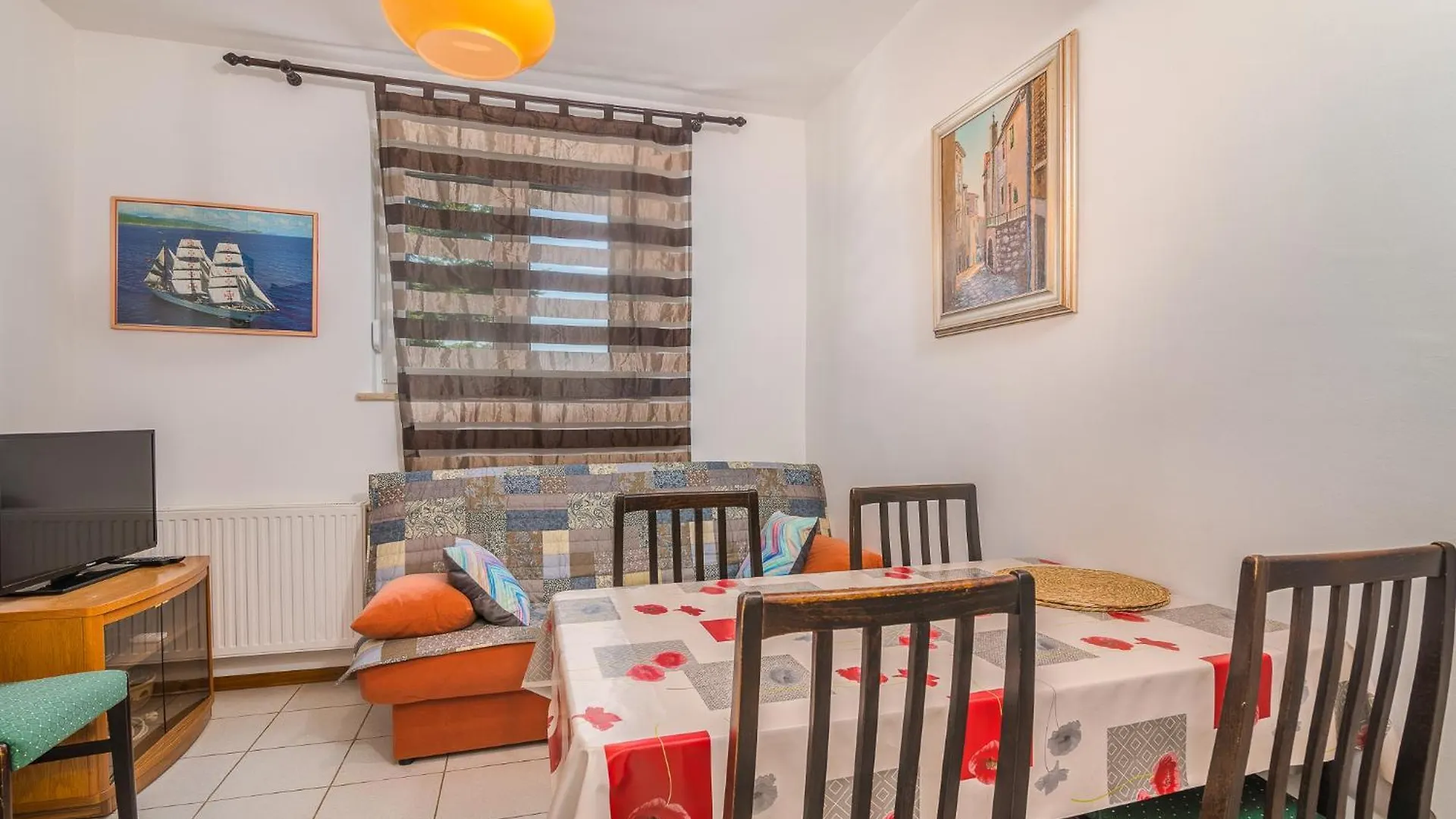 Apartments Kantun Njivice