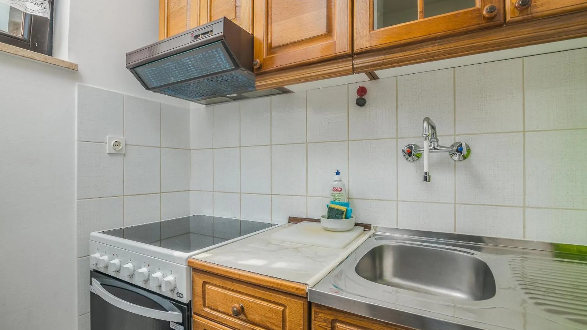 Apartments Kantun Njivice