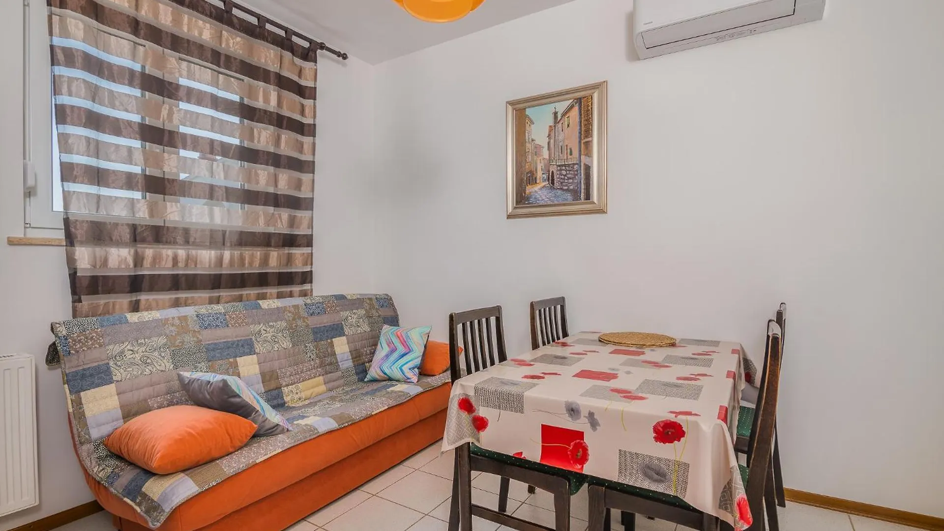 Apartments Kantun Njivice